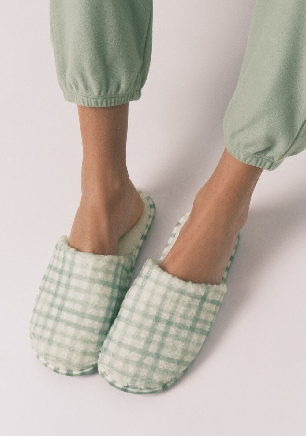 Pantuflas a Cuadros de Borreguito Women Secret