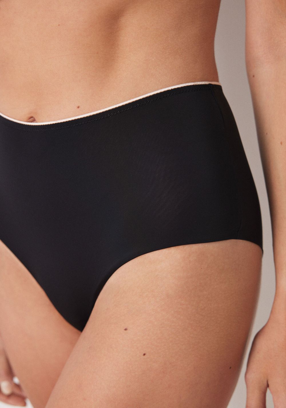 Panty Reductor Alto Women Secret