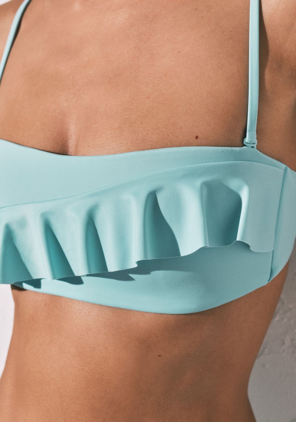 Top de Baño Bandeau con Relleno y Volantes Women Secret
